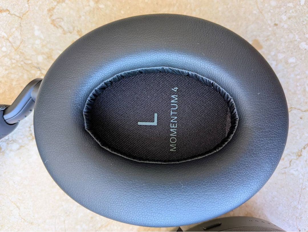 SENNHEISER MOMENTUM 4 Wirelessヘッドホン