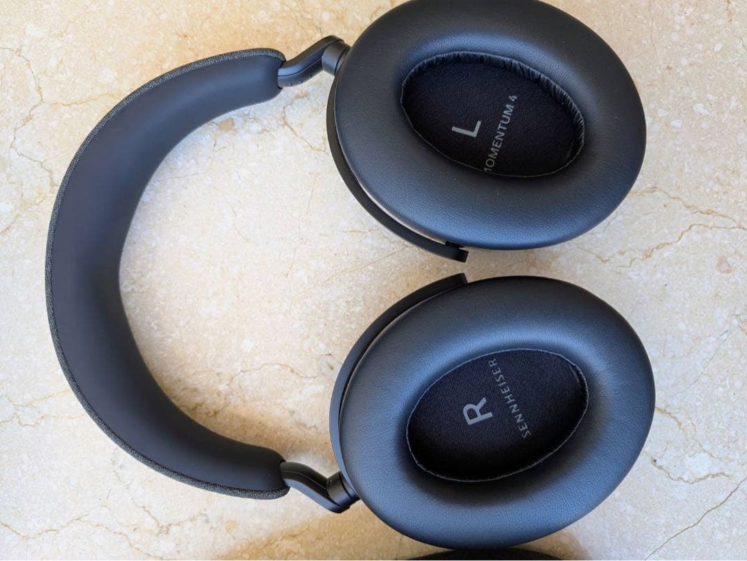 SENNHEISER MOMENTUM 4 Wirelessヘッドホン