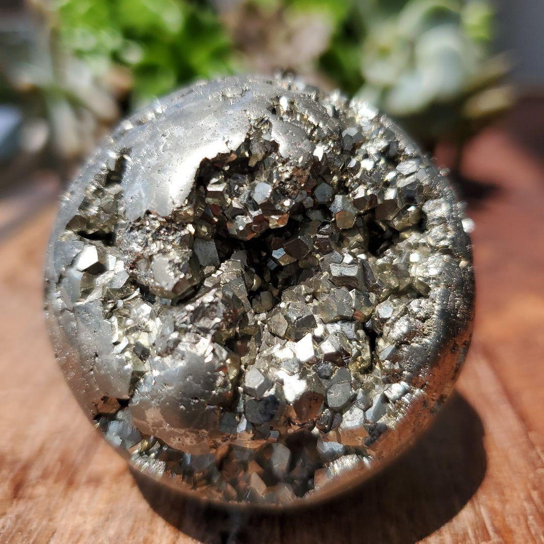 パイライト鉱石　スフィア　3　ペルー産　パイライト標本