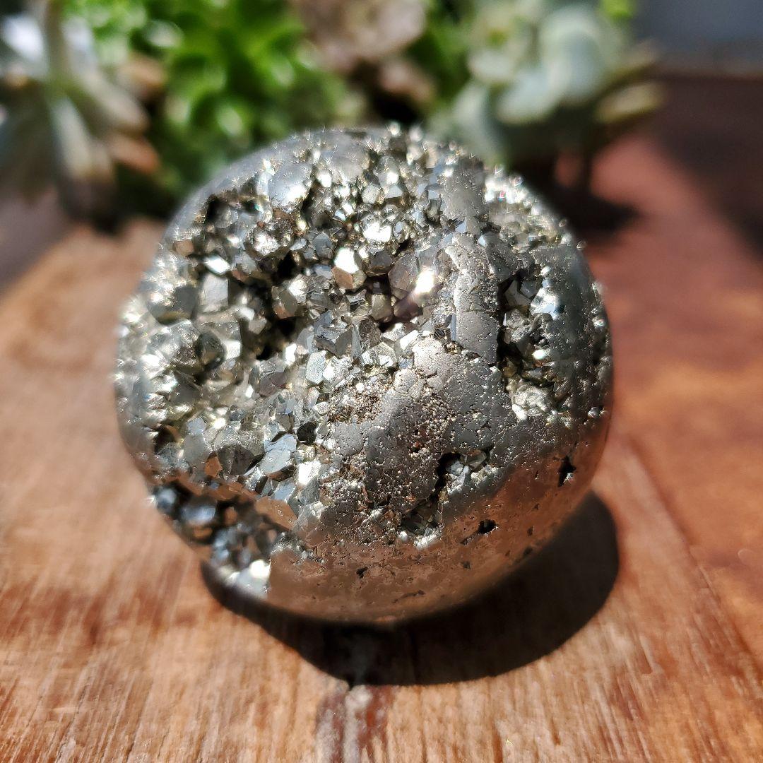 パイライト鉱石　スフィア　3　ペルー産　パイライト標本