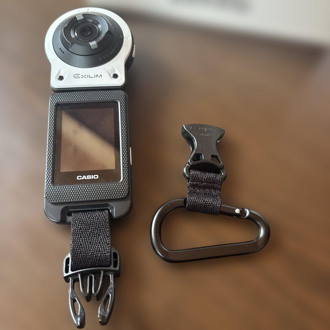 美品！CASIOデジカメ　EXILIM EX-FR10