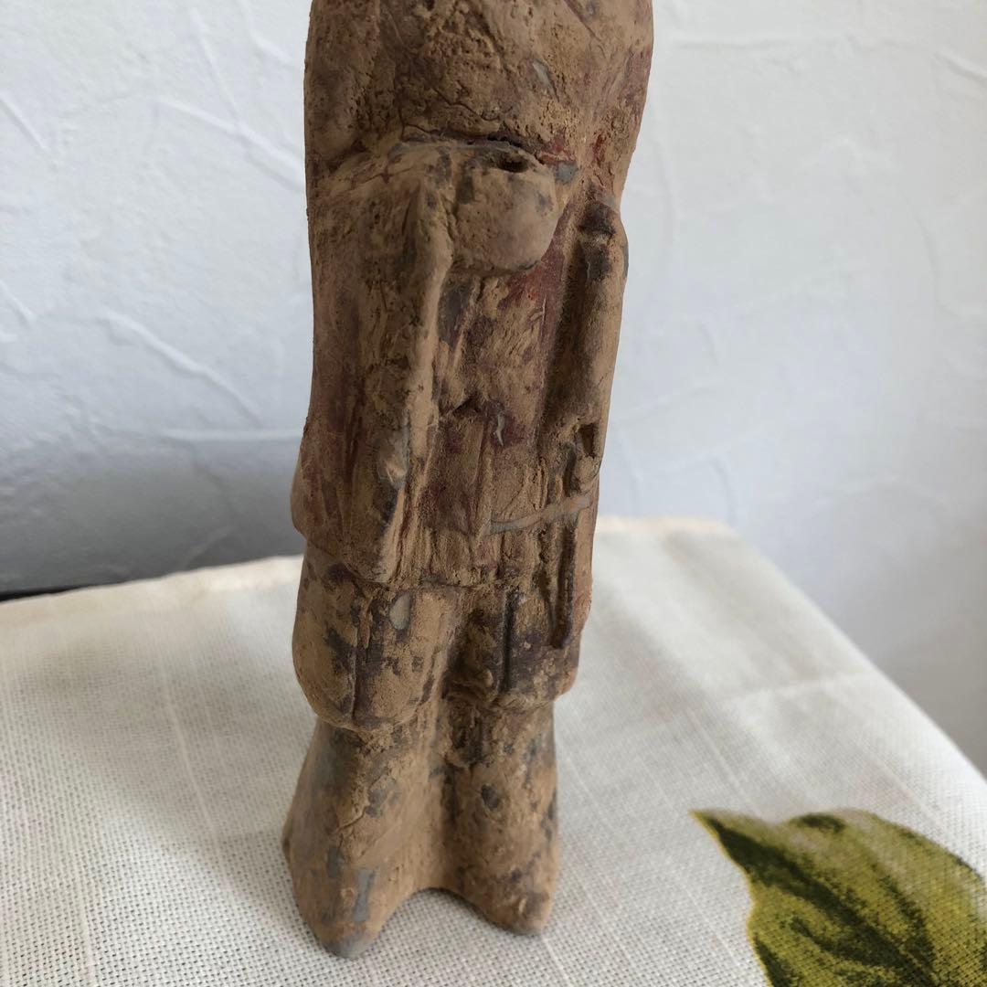 北魏文官俑　遺跡発掘品　北魏時代　６世紀　中国　明器　墳墓　陶器　焼き物