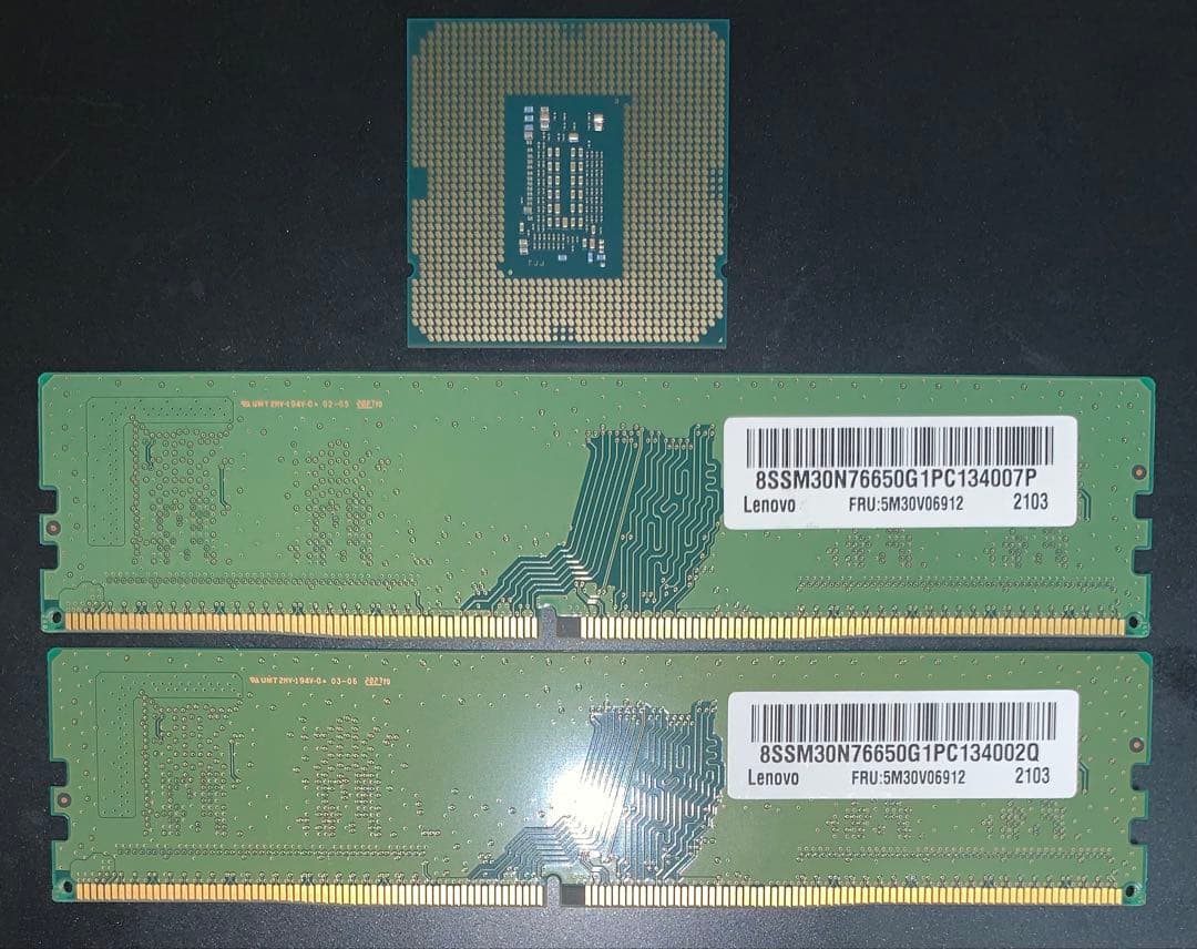 INTEL i3-10100 , SAMSUNG 4GB DDR4 2枚