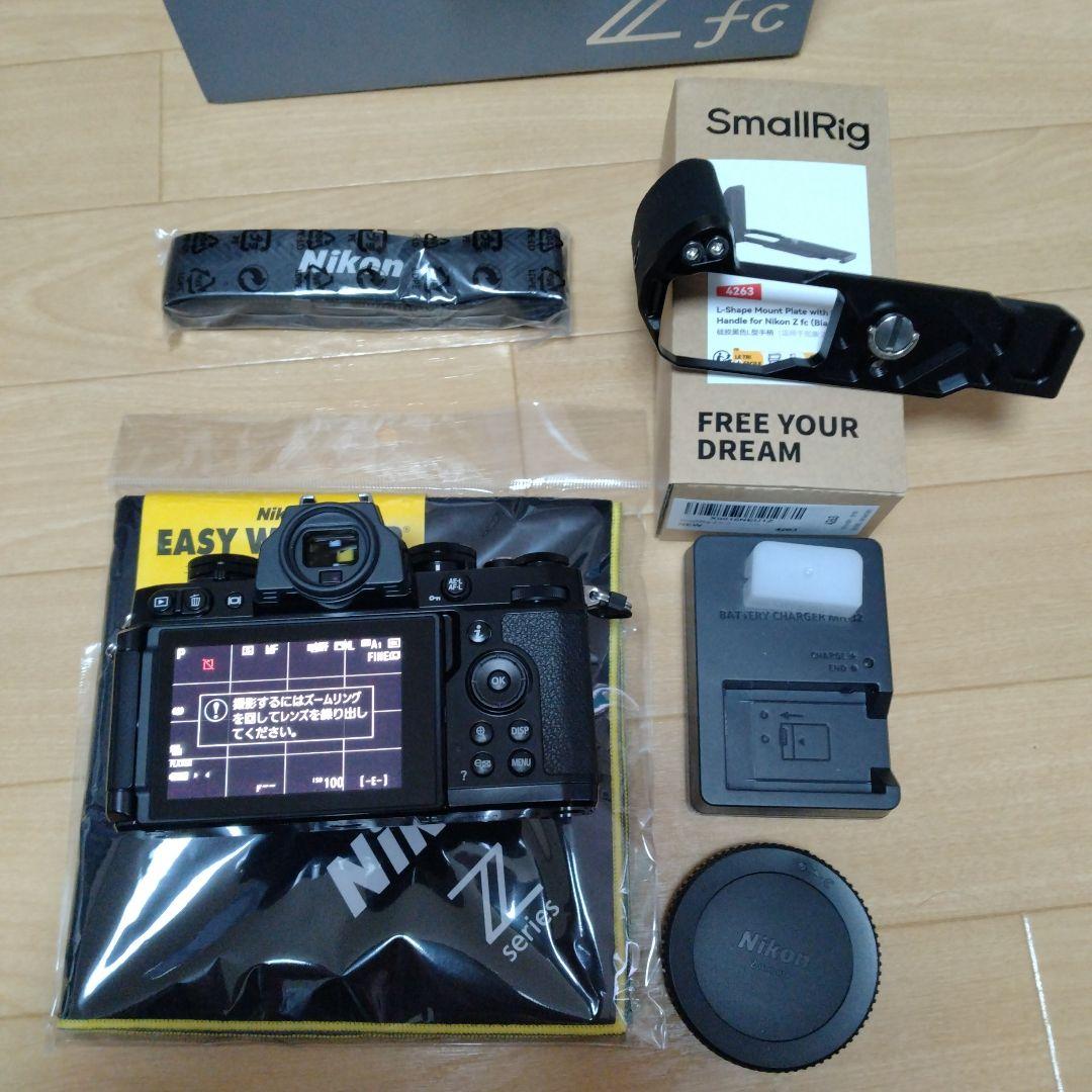 Nikon Zfc 16-50mmキット　ブラック