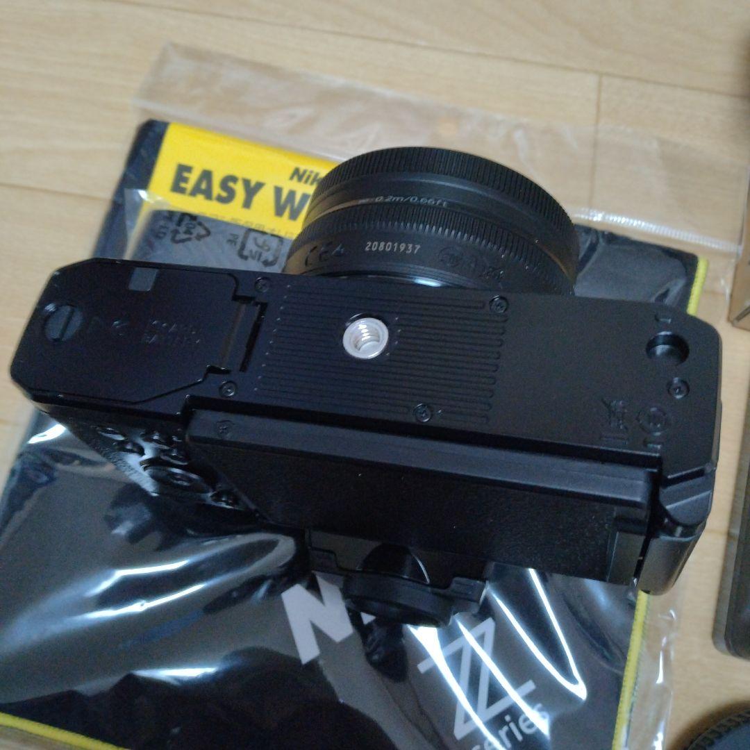 Nikon Zfc 16-50mmキット　ブラック