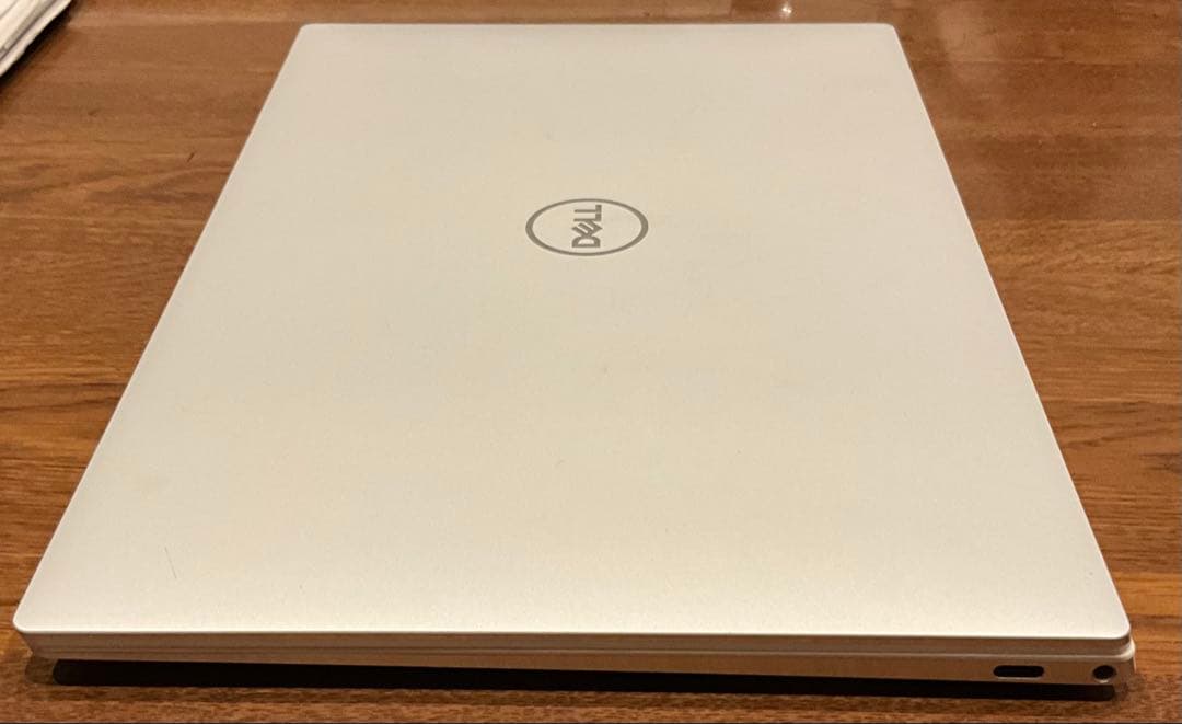 XPS 13 Core i7 1165G7・16GBメモリ・5…
