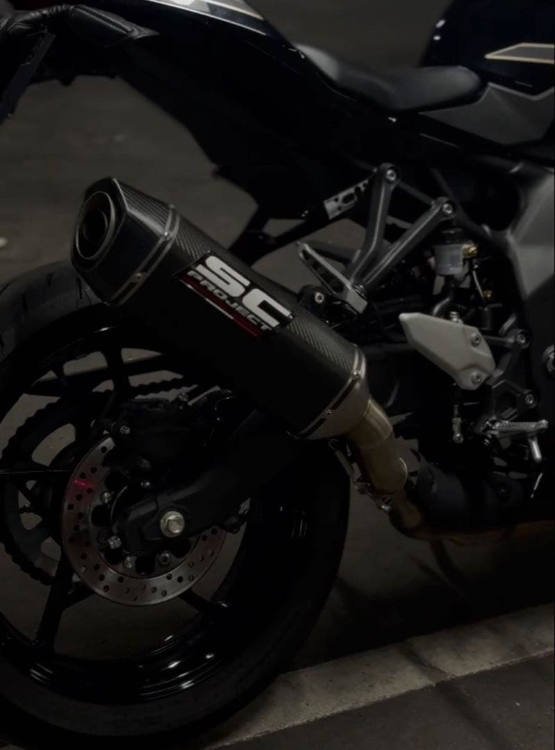 ZX4R SC PROJECT SC1-S スリップオンマフラー（公道走行可）