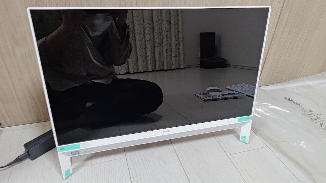 NEC LAVIE 一体型デスクトップPC PC-GD242TCAD
