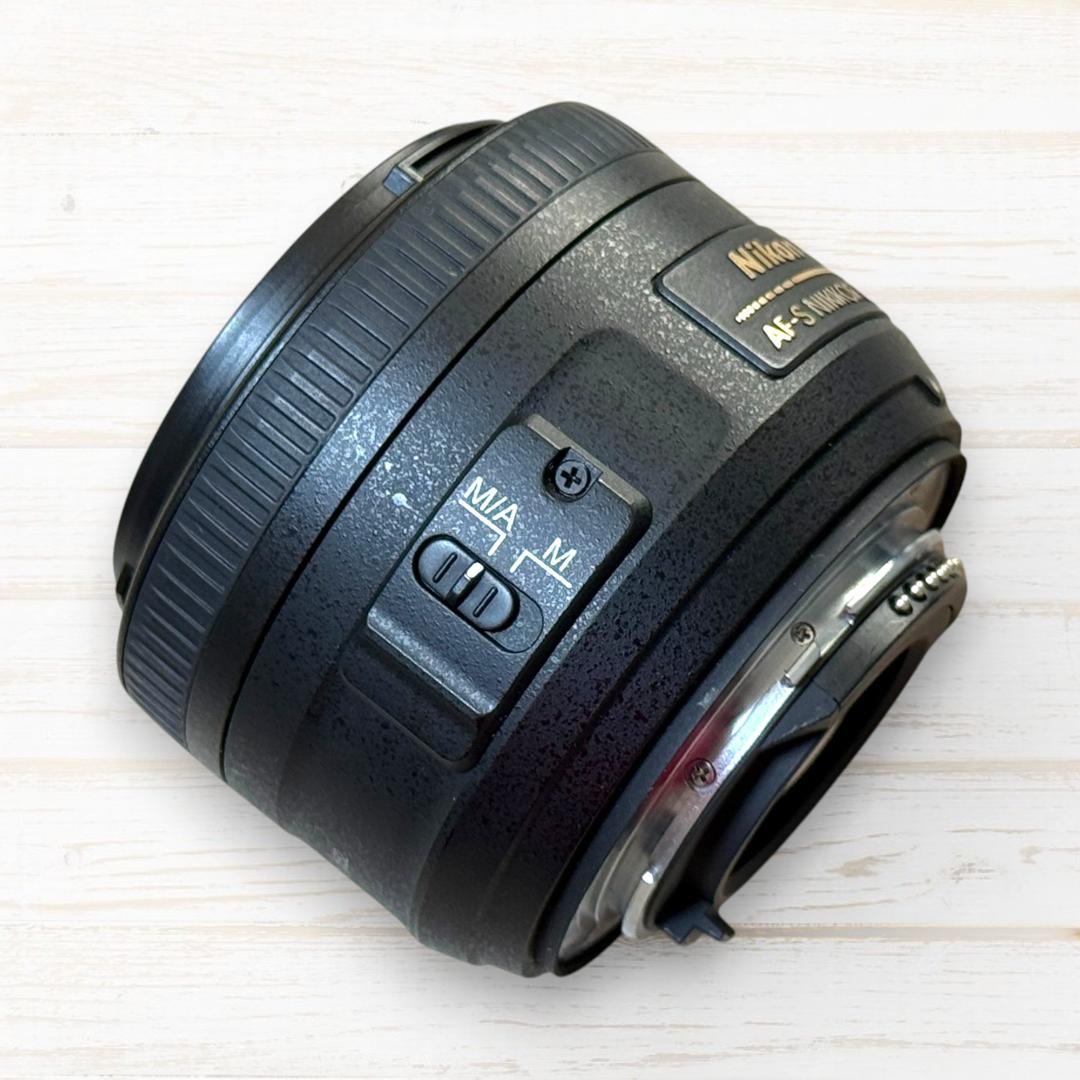 Nikon 単焦点レンズ AF-S DX 35mm F1.8G #282