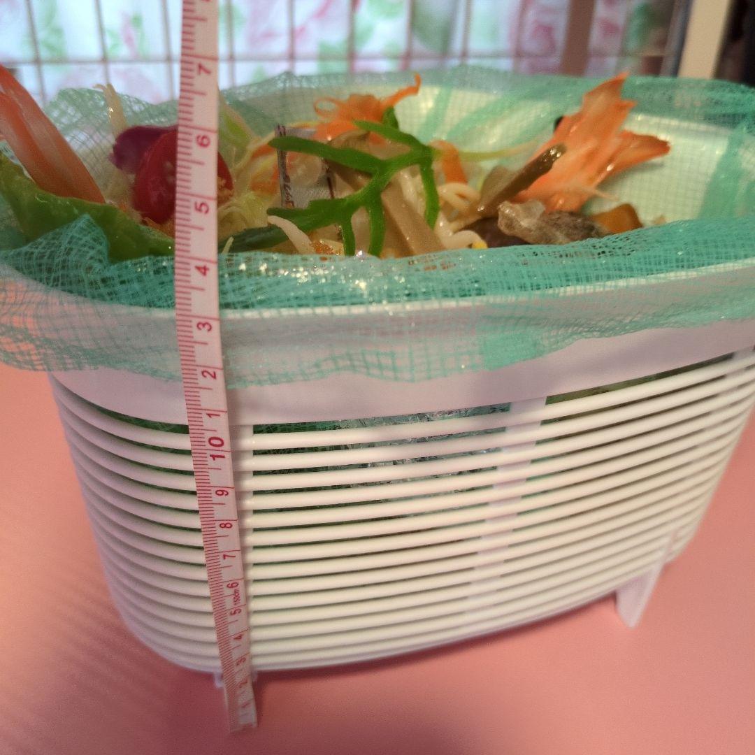 食品サンプル 実物大 三角コーナー　台所　キッチン　食べ残し