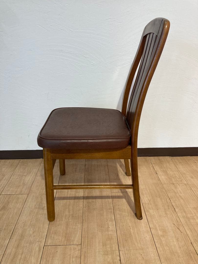 カリモク家具　ダイニングチェア　２脚セット