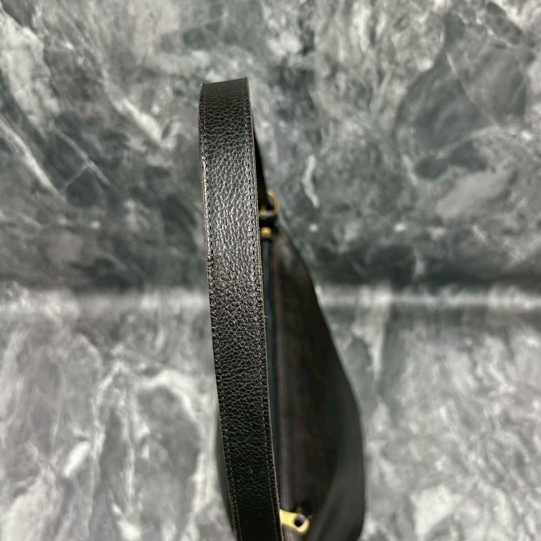 【希少/大容量】イルビゾンテ ショルダーバッグ バケツ型 ブラック レザー A4