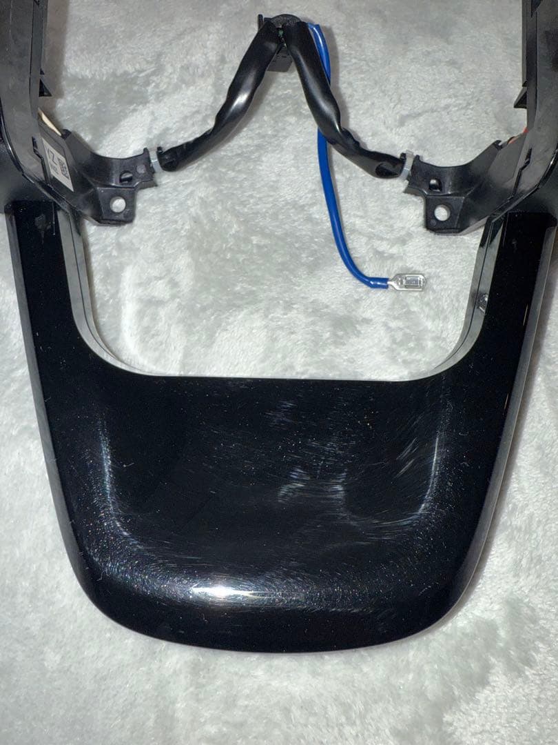 【送料込み】50系プリウス　純正ステアリングスイッチ　ブラック