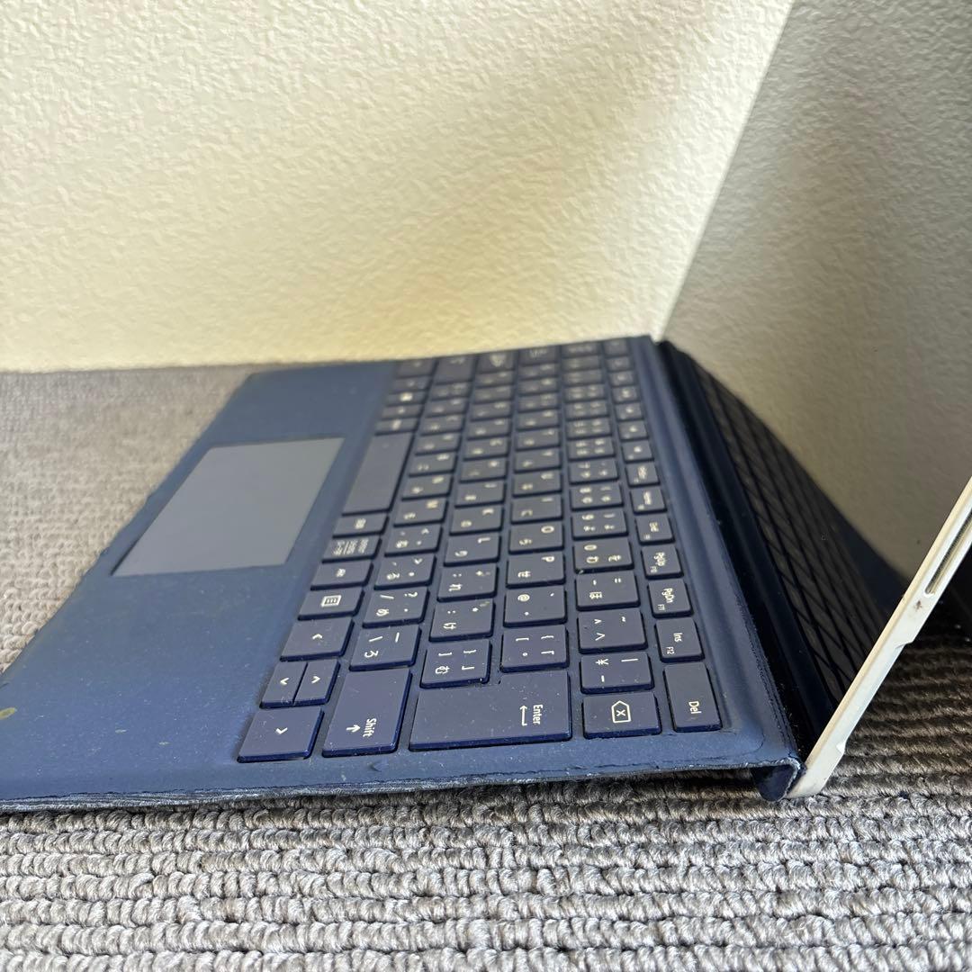 Surface Pro 4 m3-6Y30 メモリ4GB SSD 128GB
