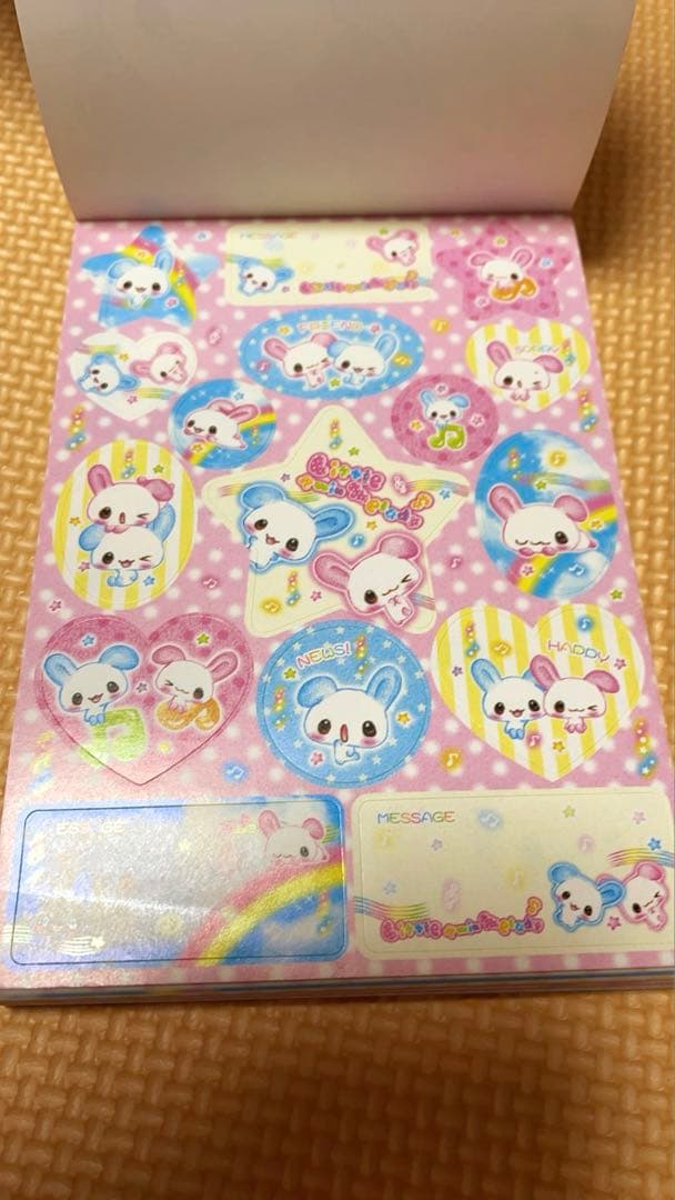 Little twin melody シール付きメモ帳