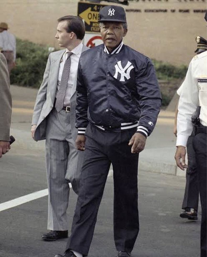 80s USA製　スターター　ニューヨークヤンキース　サテン　スタジャン