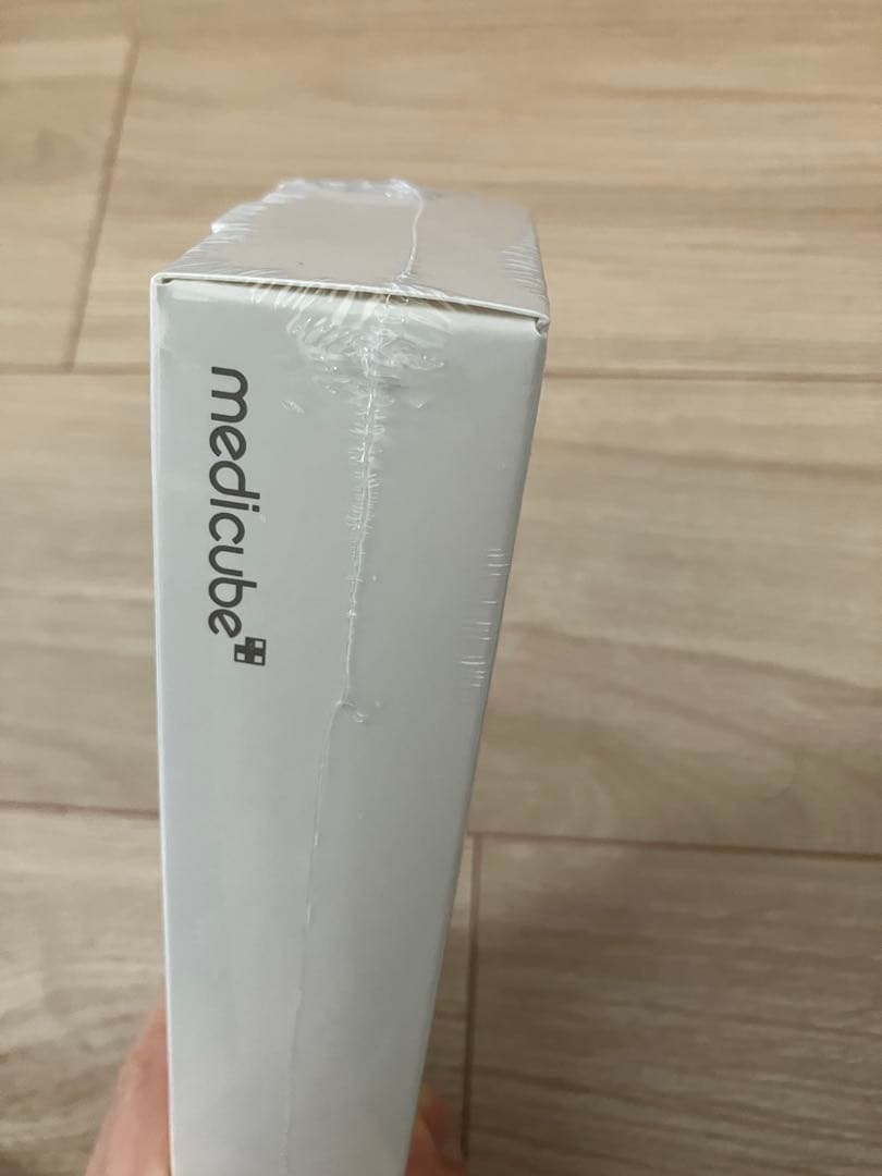 【新品】メディキューブ AGE-Rブースタープロ ミニ ホワイト