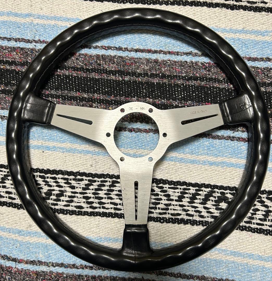 【当時物】イタリア製NARDI ナルディ レザーステアリング φ36.5