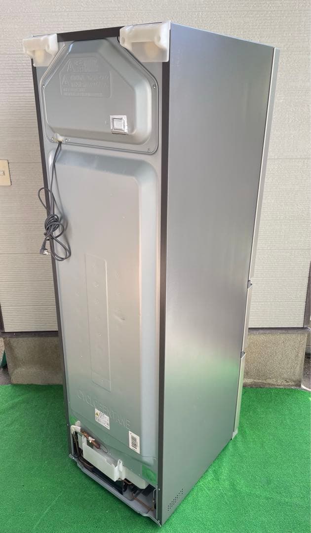 522美品✨ 日立 おしゃれシャンパンスリム3ドア冷蔵庫 右開き 自動製氷機能付