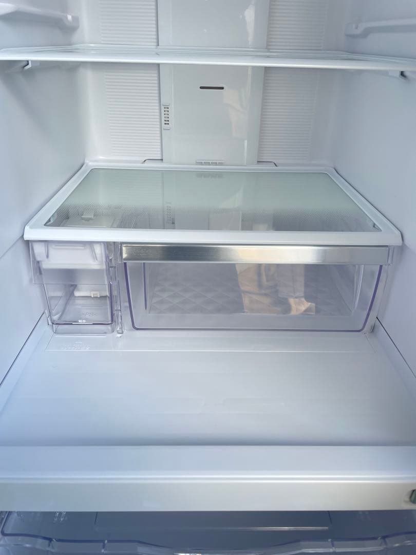 522美品✨ 日立 おしゃれシャンパンスリム3ドア冷蔵庫 右開き 自動製氷機能付