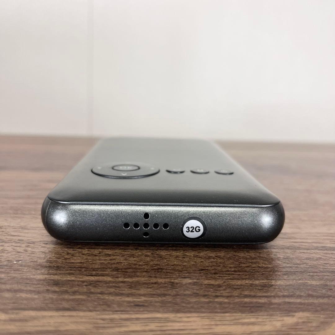 minyon様【美品】UENO-monoカベーニ モバイルプロジェクター T89