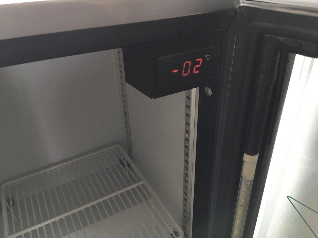 ハイネケン　冷蔵ショーケース　CCV24 非売品