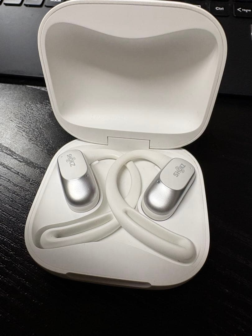 SHOKZ OPENFIT AIR ホワイト ワイヤレスイヤホン