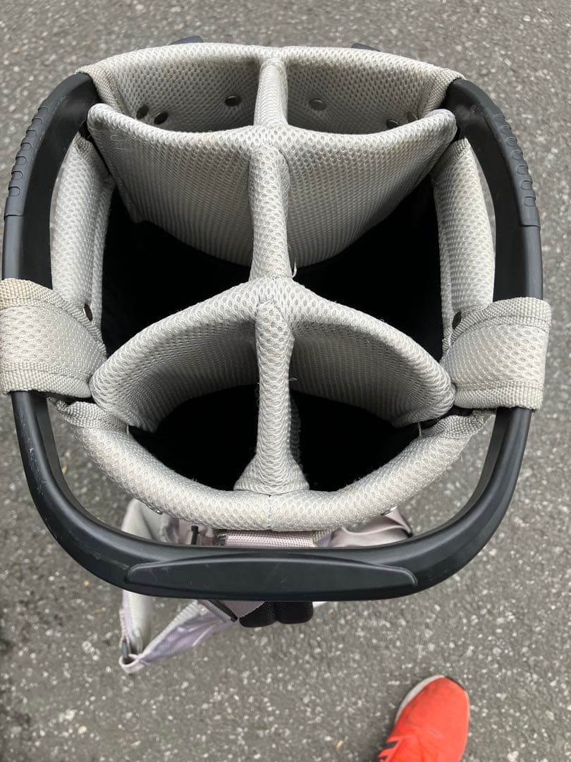 USTマミヤ　ATTAS キャディーバッグ