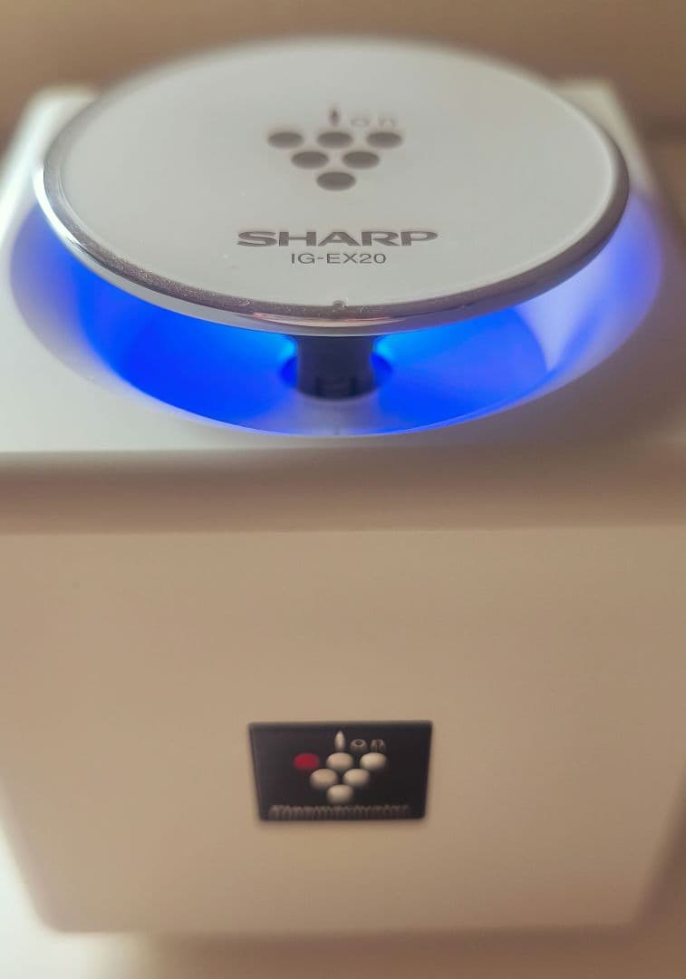 ⚠️きゃん⚠️【美品】SHARP プラズマクラスター イオン発生機