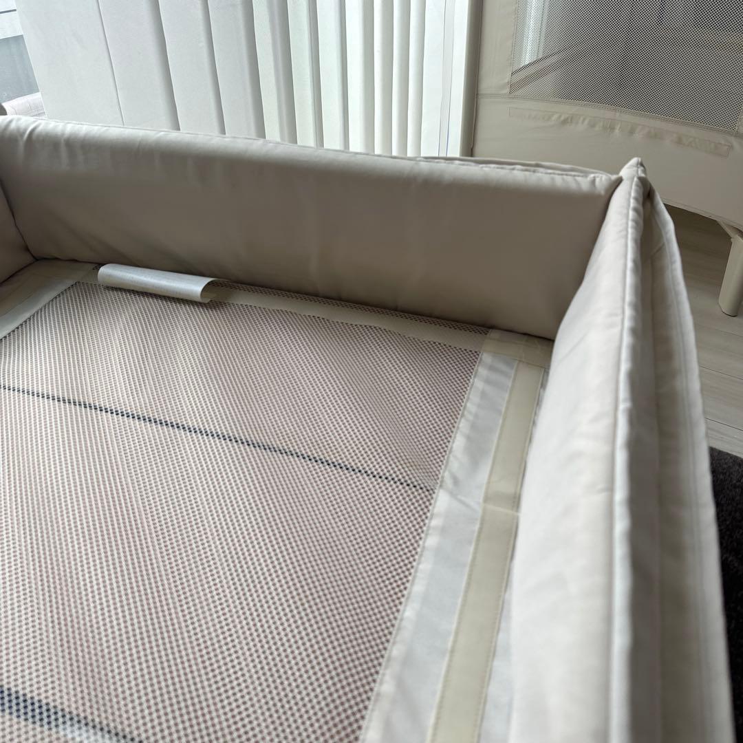 アップリカ ココネル エアープラス　ホワイトベージュ　美品　⭐︎東京受取でお値引