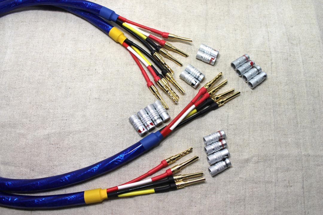 7700α ゾノトーン ZONOTONE 1m2本　4出力4入力用です。