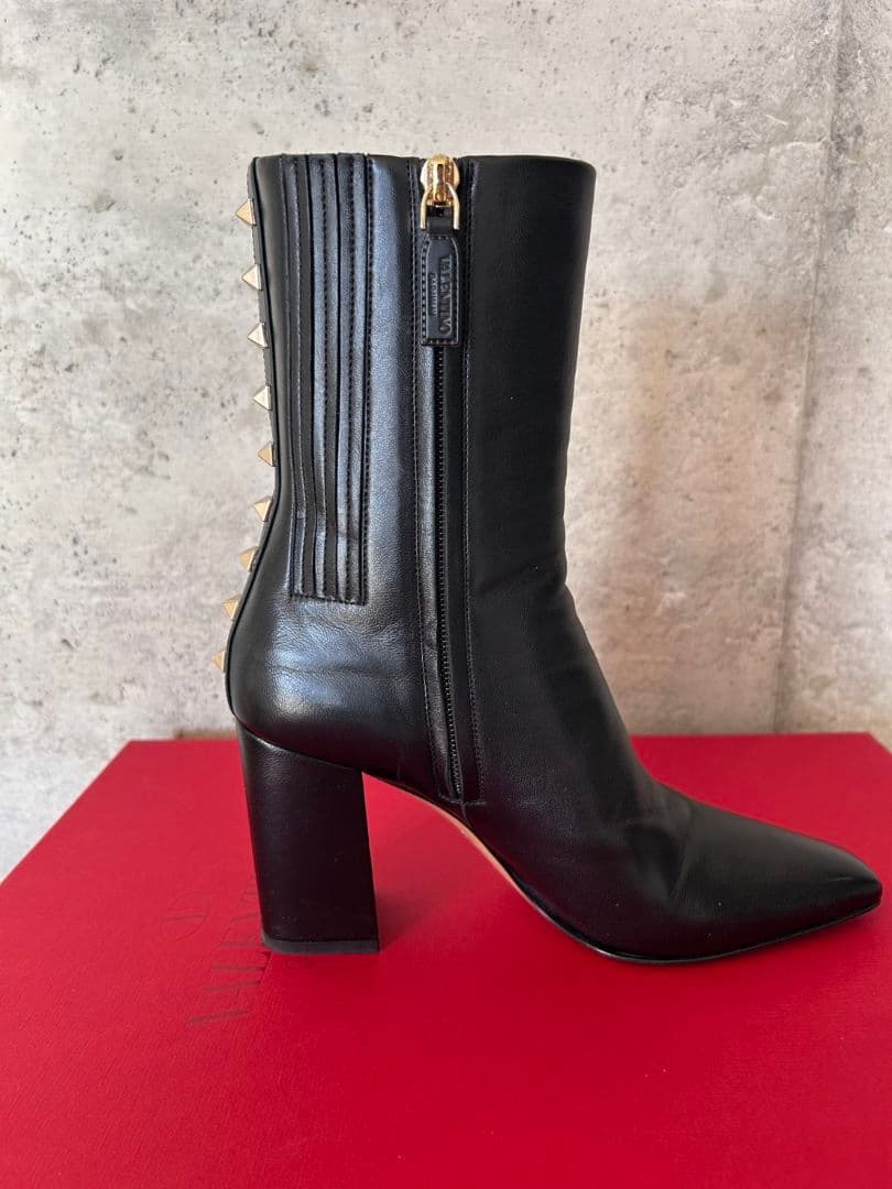 A*ス様 ヴァレンティノ ブーツ