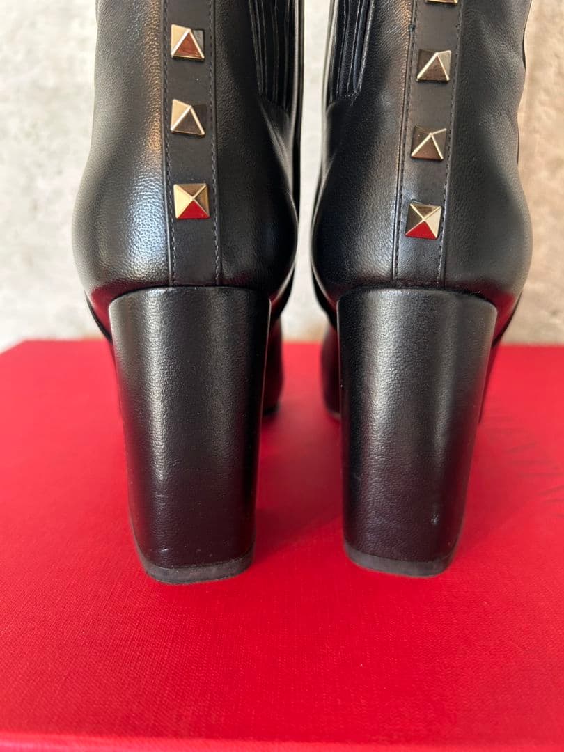 A*ス様 ヴァレンティノ ブーツ