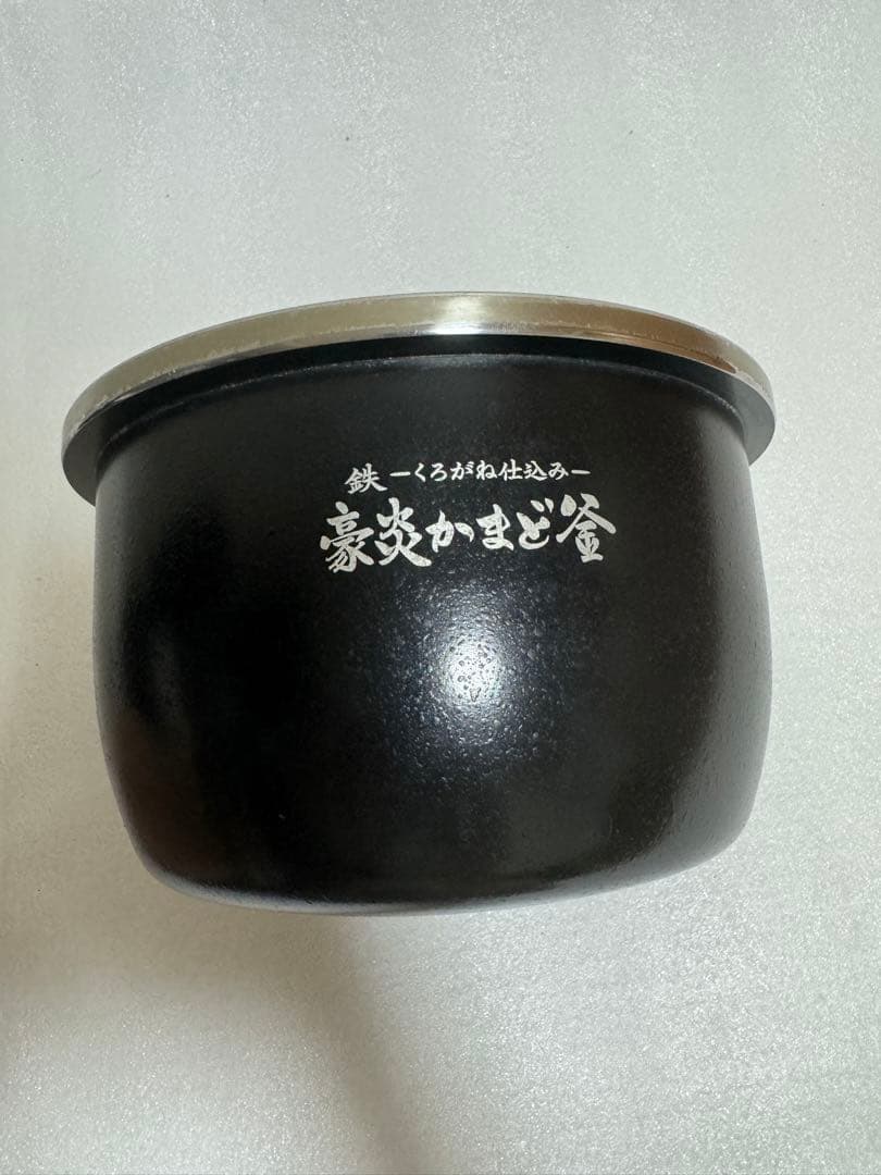 Zojirushi IH炊飯器 NW-KA10 1.0L 黒 動作品