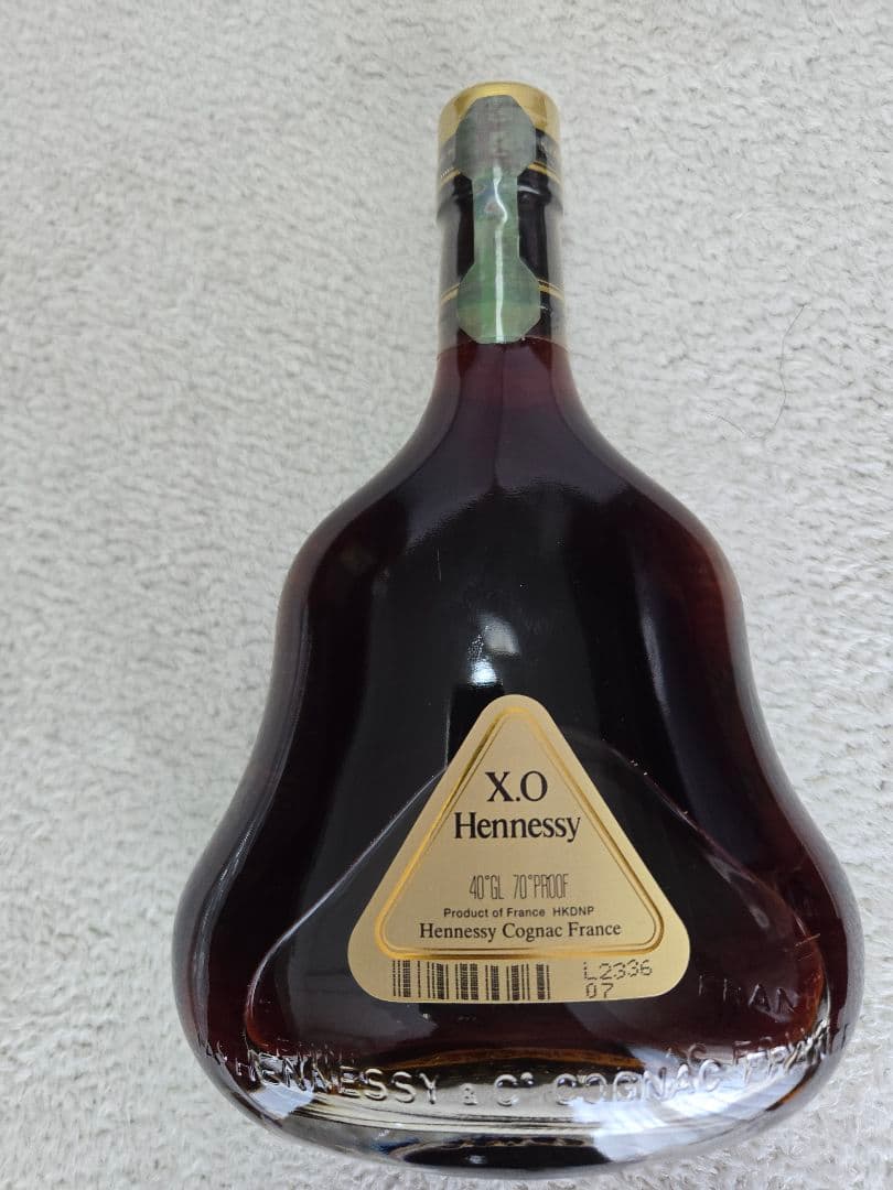 洋酒3本セット　Hennessy XO，バレンタイン12年，オールドパー　未開栓