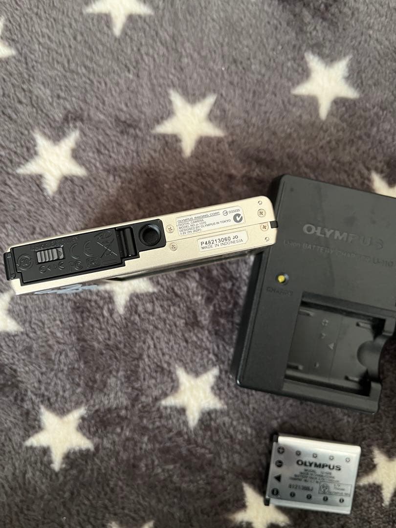 OLYMPUS コンパクトデジタルカメラ μ1070