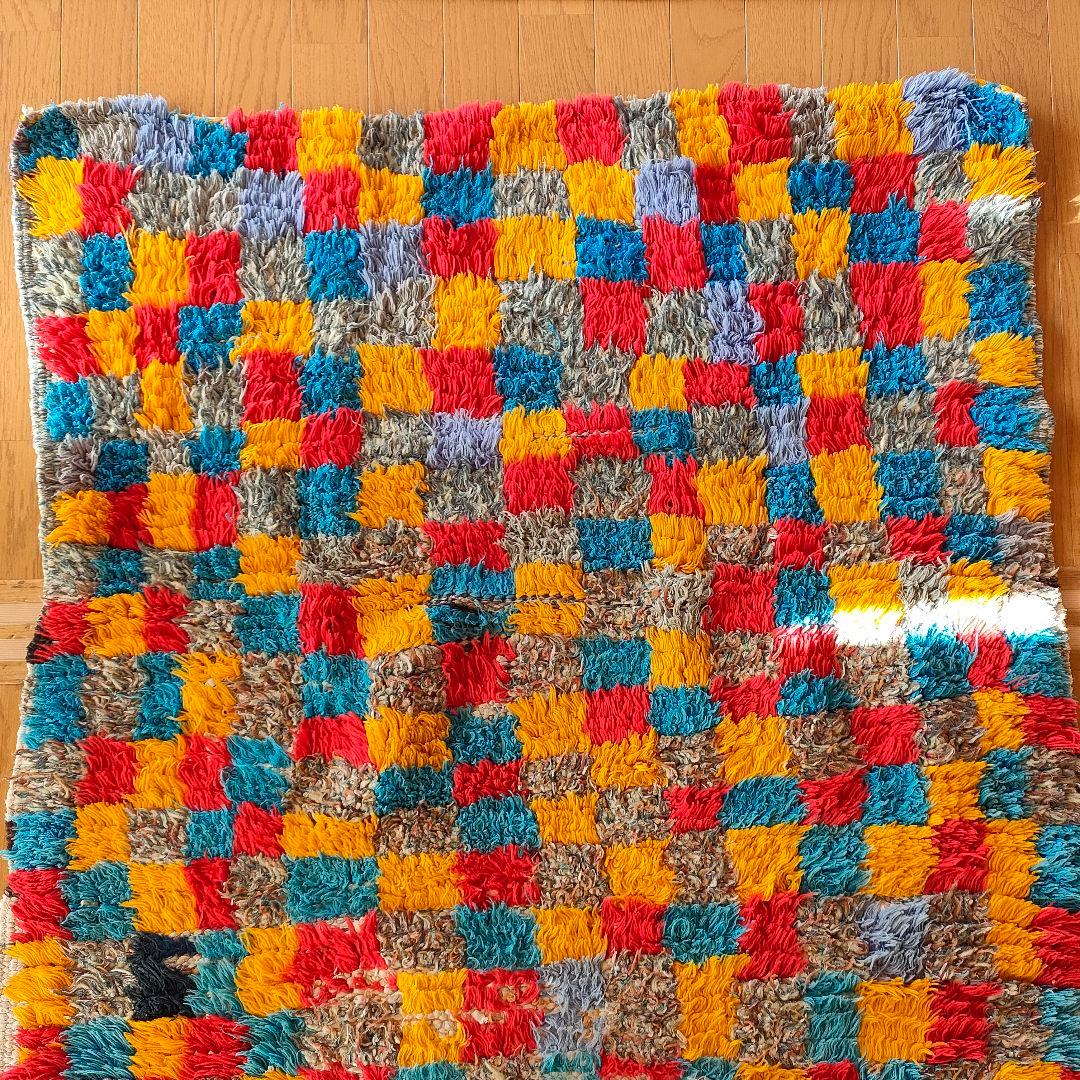 ヴィンテージ モロッコ製 カラフルチェックラグ