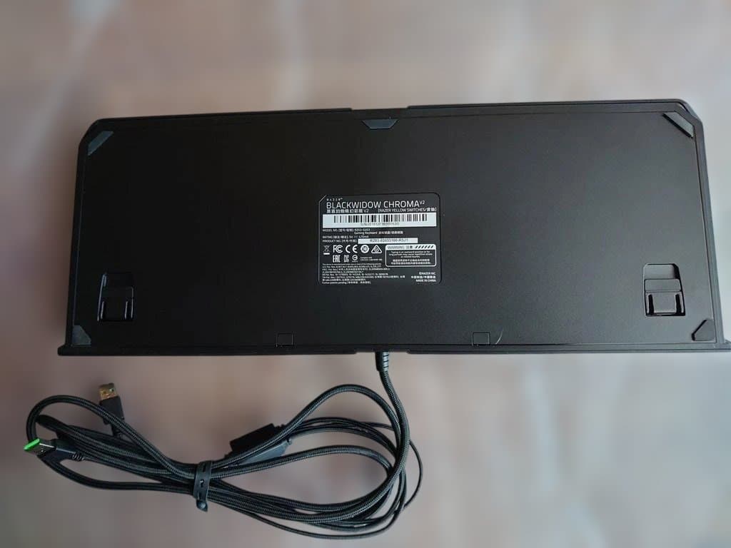 Razer BlackWidow Chroma V2 黄軸 メカニカルキーボード