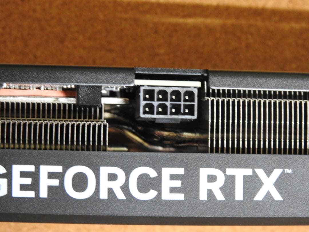 Palit RTX 4060 Ti 16GB JetStream 動作確認済み