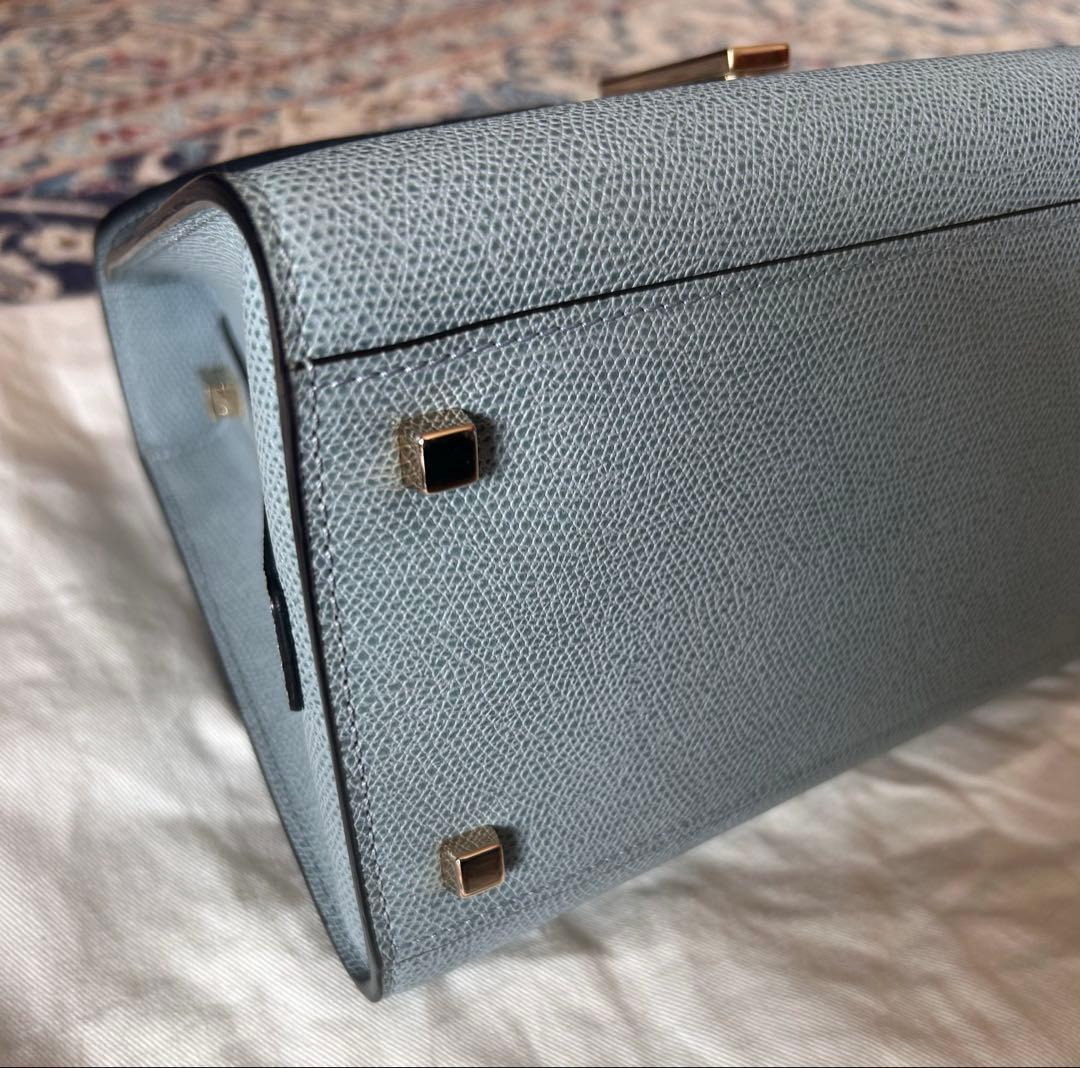 ヴァレクストラ イジィデ ミディアム