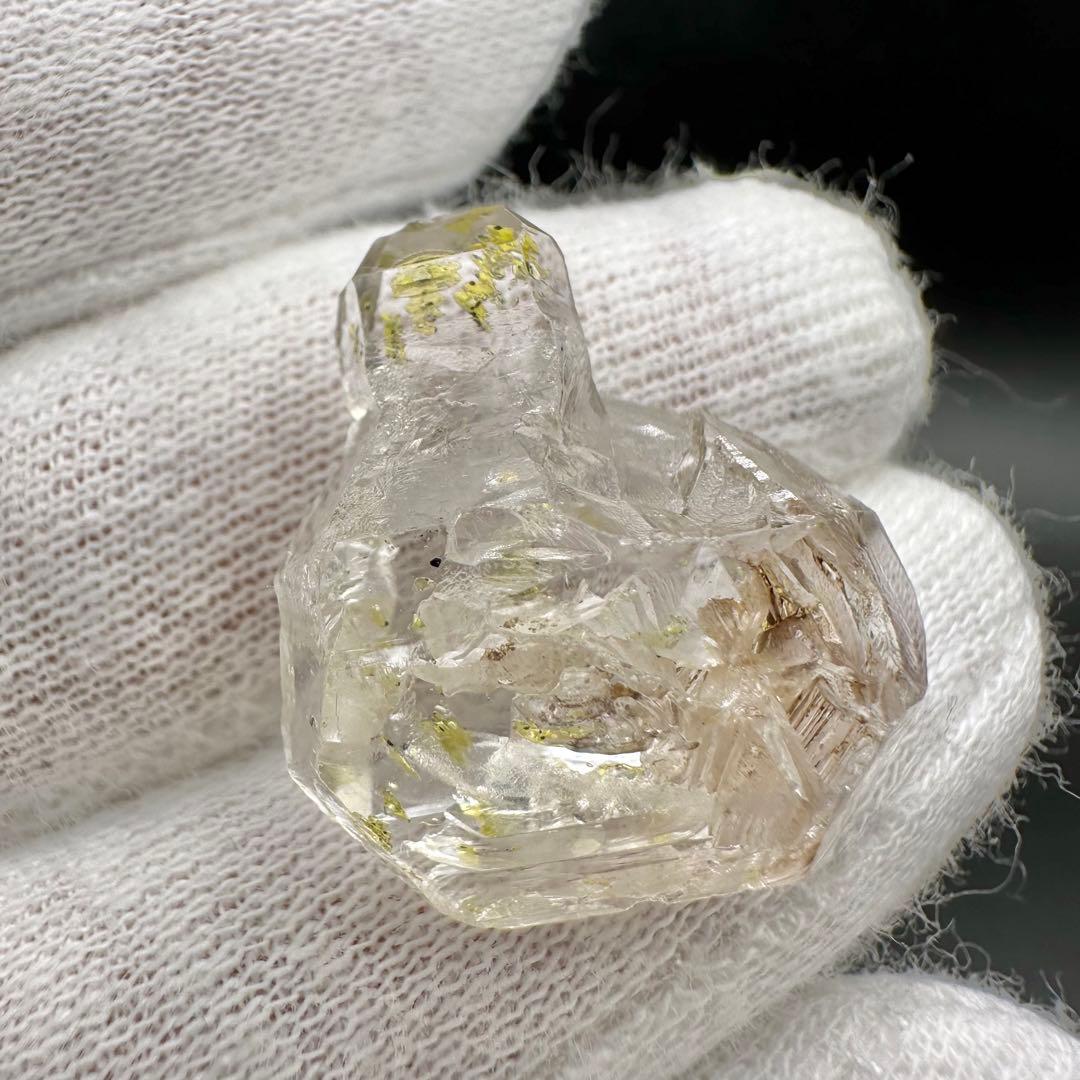 蛍光も！！　オイルイン　ハーキマーダイヤモンド　原石