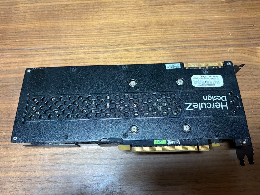 グラフィックボード・グラボ・ビデオカード INNO3D HerculeZ Design GTX1070ti