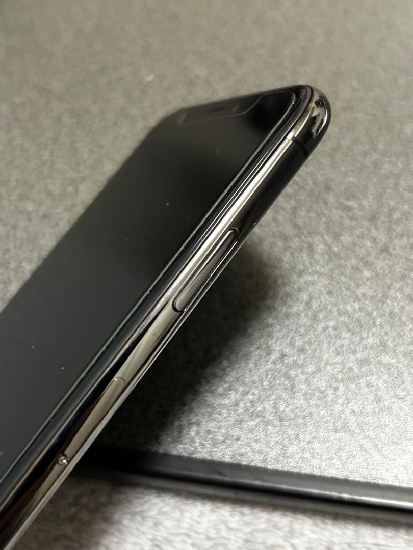 Apple iPhone Xs 256GB 本体