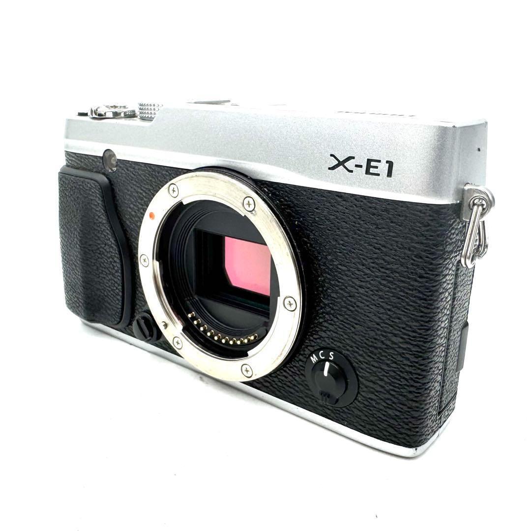 動作良好 FUJIFILM フジフィルムX-E1 ミラーレス 一眼　シルバー