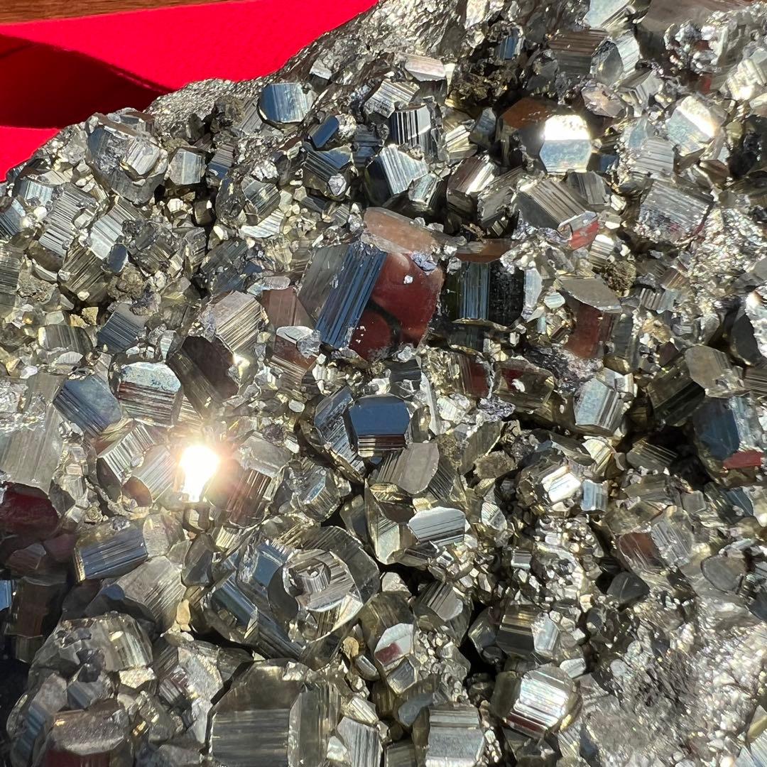 金ピカ 極大15.59kg✨ゴールドの輝き✨邪気祓い、金運招来✨パイライト 原石