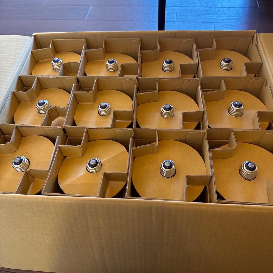 TOSHIBA 水銀ランプ　12個入りBHRF200-220V160W/T