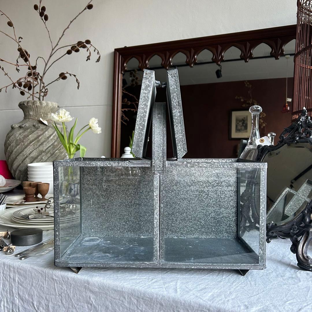 レア　フランスアンティーク　ブリキ　パンケース　ショーケース　両開　バタフライ式