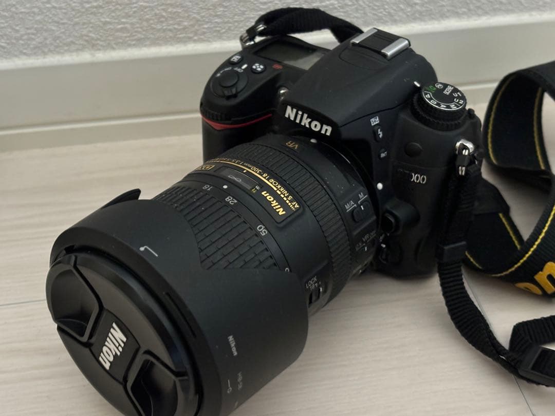 デジタルカメラ Nikon D7000 AF-S DX 18-300mm