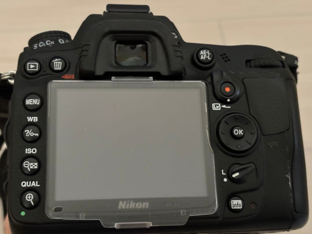 デジタルカメラ Nikon D7000 AF-S DX 18-300mm