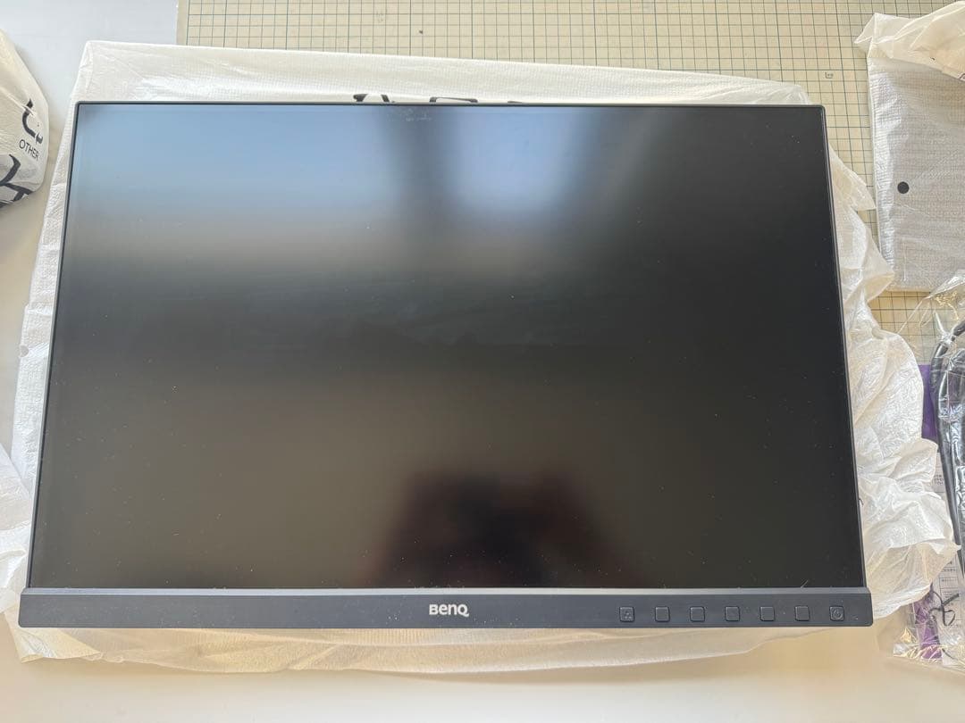 BenQ SW240 カラーマネジメントモニター 24.1インチ